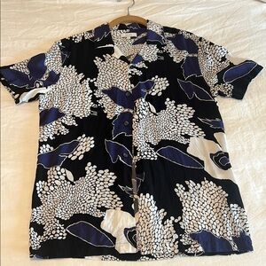 Reiss button down shirt